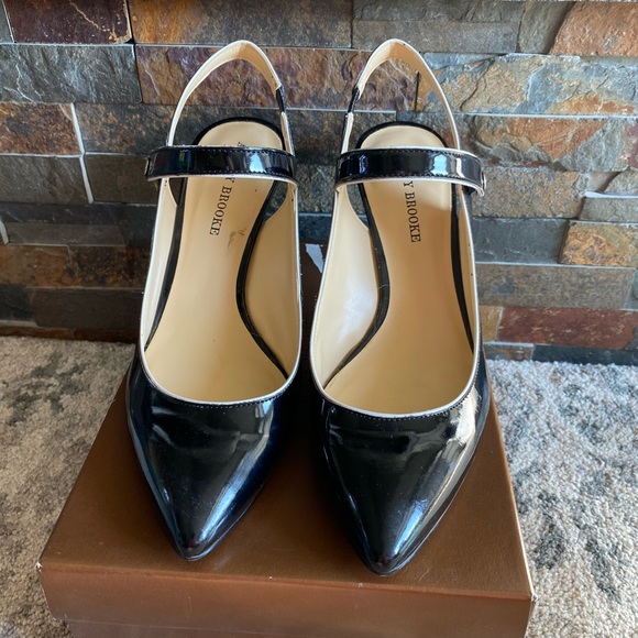 Audrey Brooke patent leather high heels size 10 - Picture 5 of 9